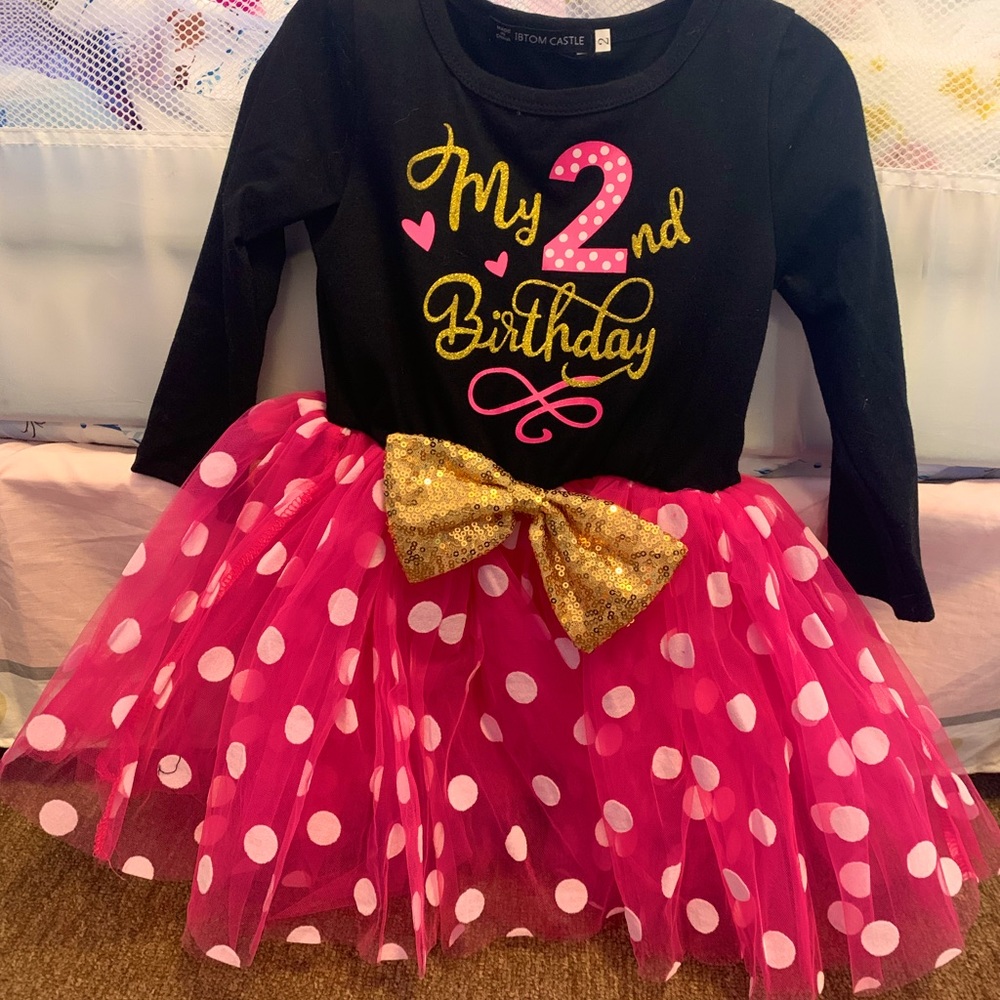 Pink polka’ dot 2nd birthday tutu dress size 2t in brand new condition